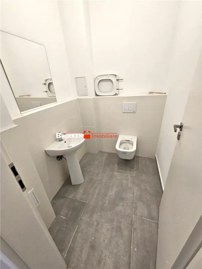 SPATIU COMERCIAL CENTRAL | 261 MP - foto 19