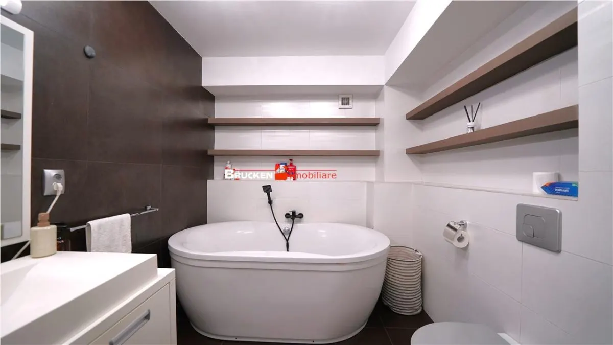 Lifestyle contemporan intr un apartament spatios cu 3 camere - foto 15