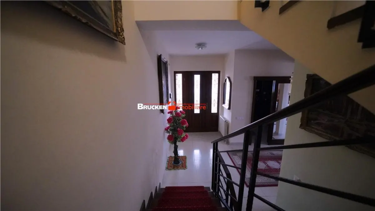 Casa P+M cu demisol | Zona Iosia, Oradea — 153,3 mp utili - foto 14