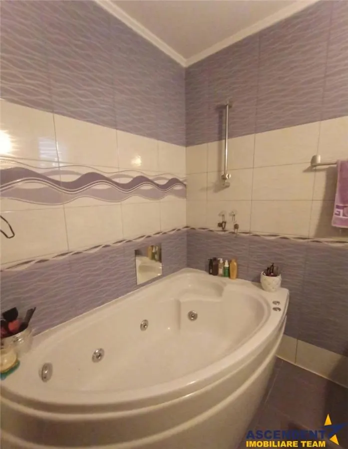 Decomandat, doua balcoane, - foto 6