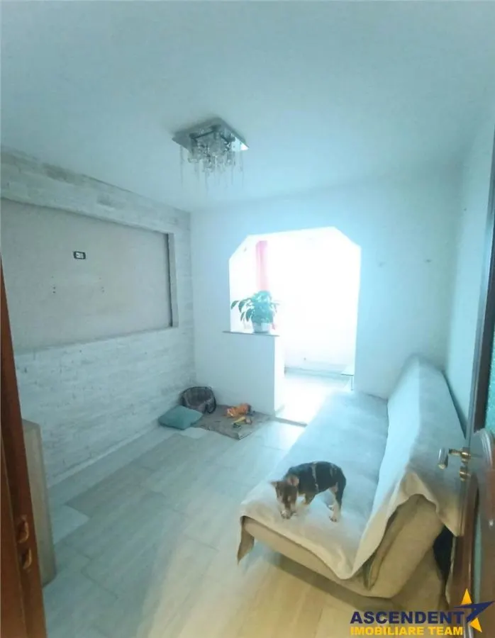 Decomandat, doua balcoane, - foto 7