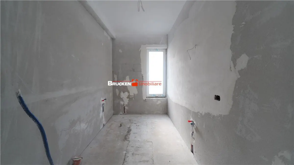 RESEDINTA CU TENDINTE CONTEMPORANE INTR-UN ANSAMBLU NOU DE VILE - foto 11