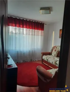 Apartament cu 4 camere, Noua, Brasov - foto 2