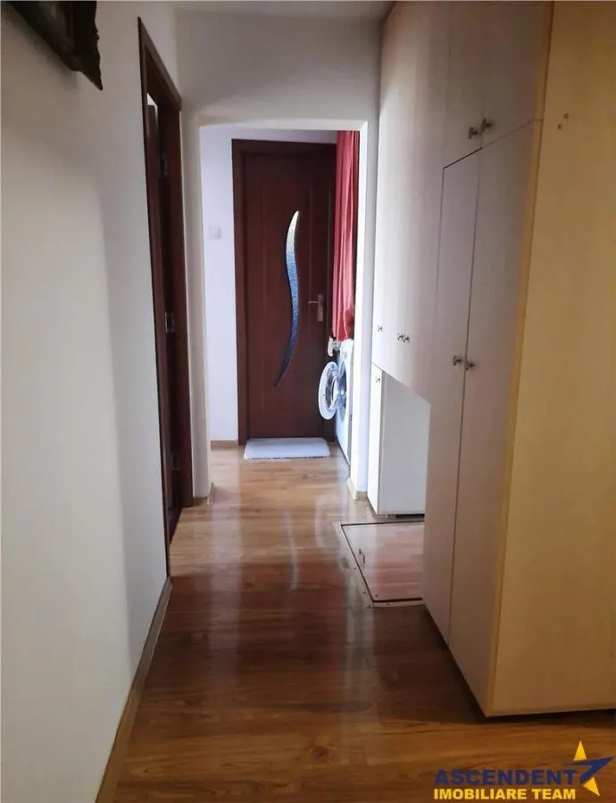 Apartament cu 4 camere, Noua, Brasov - foto 3