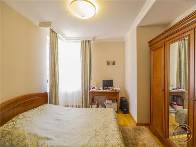 Trei imobile speciale, deschidere variante destinatie, incadrata pe 1.100 mp teren, Brasov - foto 19