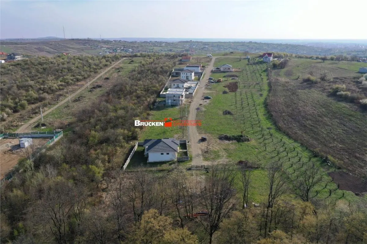 2500 MP | PARCELABIL IN 4 LOTURI DE CASA | ZONA DEALURI - foto 4