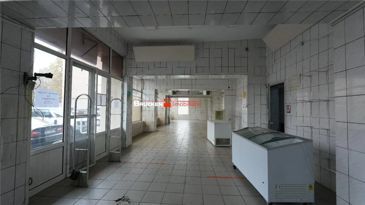 De inchiriat spatiu comercial in Marghita - foto 5