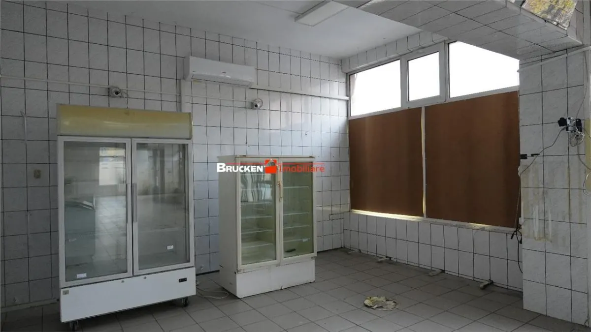 De inchiriat spatiu comercial in Marghita - foto 7