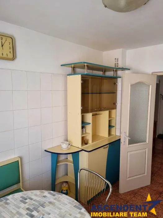 Apartament cu 3 camere, 2 balcoane, in zona Racadau, Brasov - foto 9
