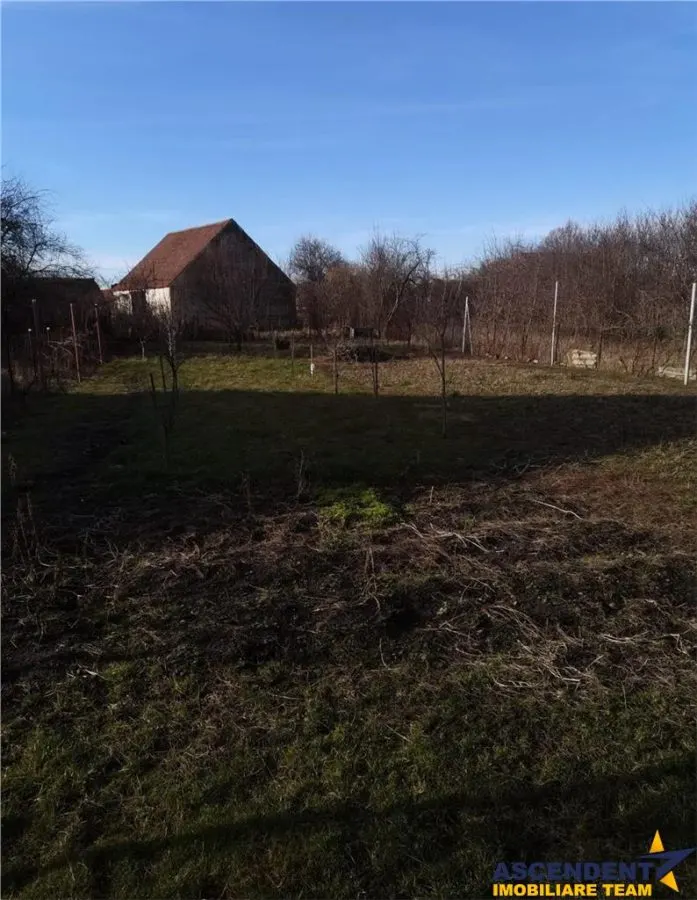 Casa Prejmer, peste 1.000 mp teren, - foto 1