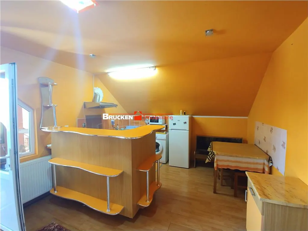 De inchiriat casa in Marghita - foto 1