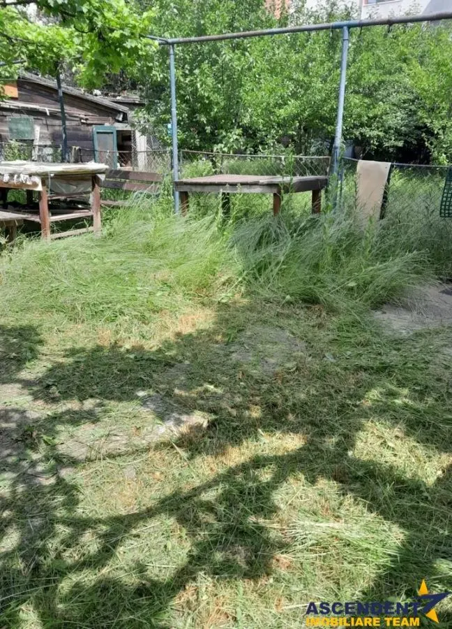Casa, Tractorul, cu peste 400 mp teren - foto 3