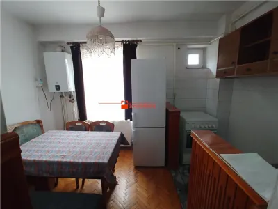 De inchiriat apartament cu o camera - foto 2