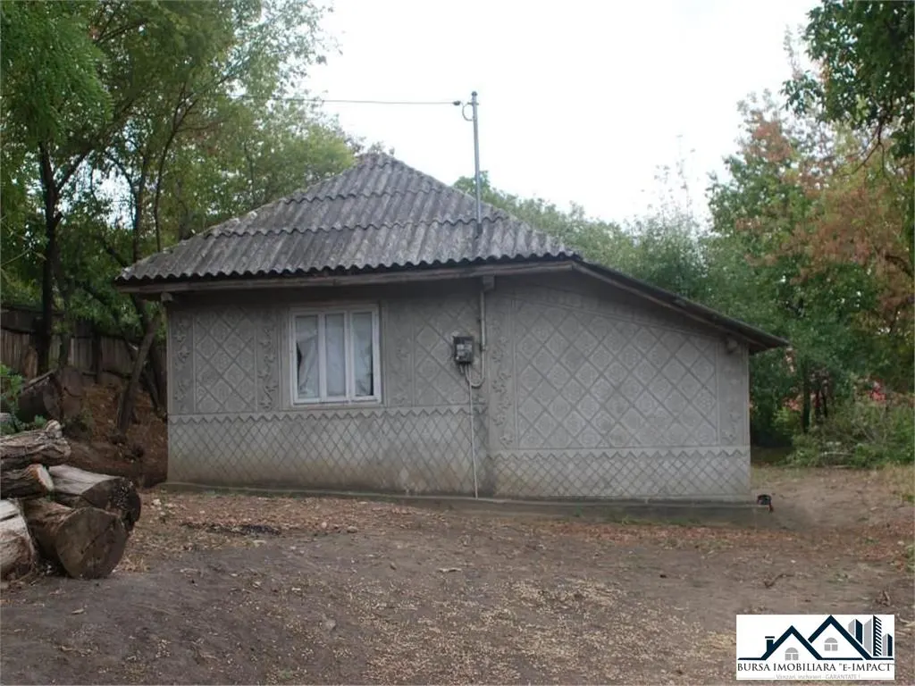 DE VZ. CASA 4 Camere, din chirpici sup. 75 mp, teren-4715mp - foto 7