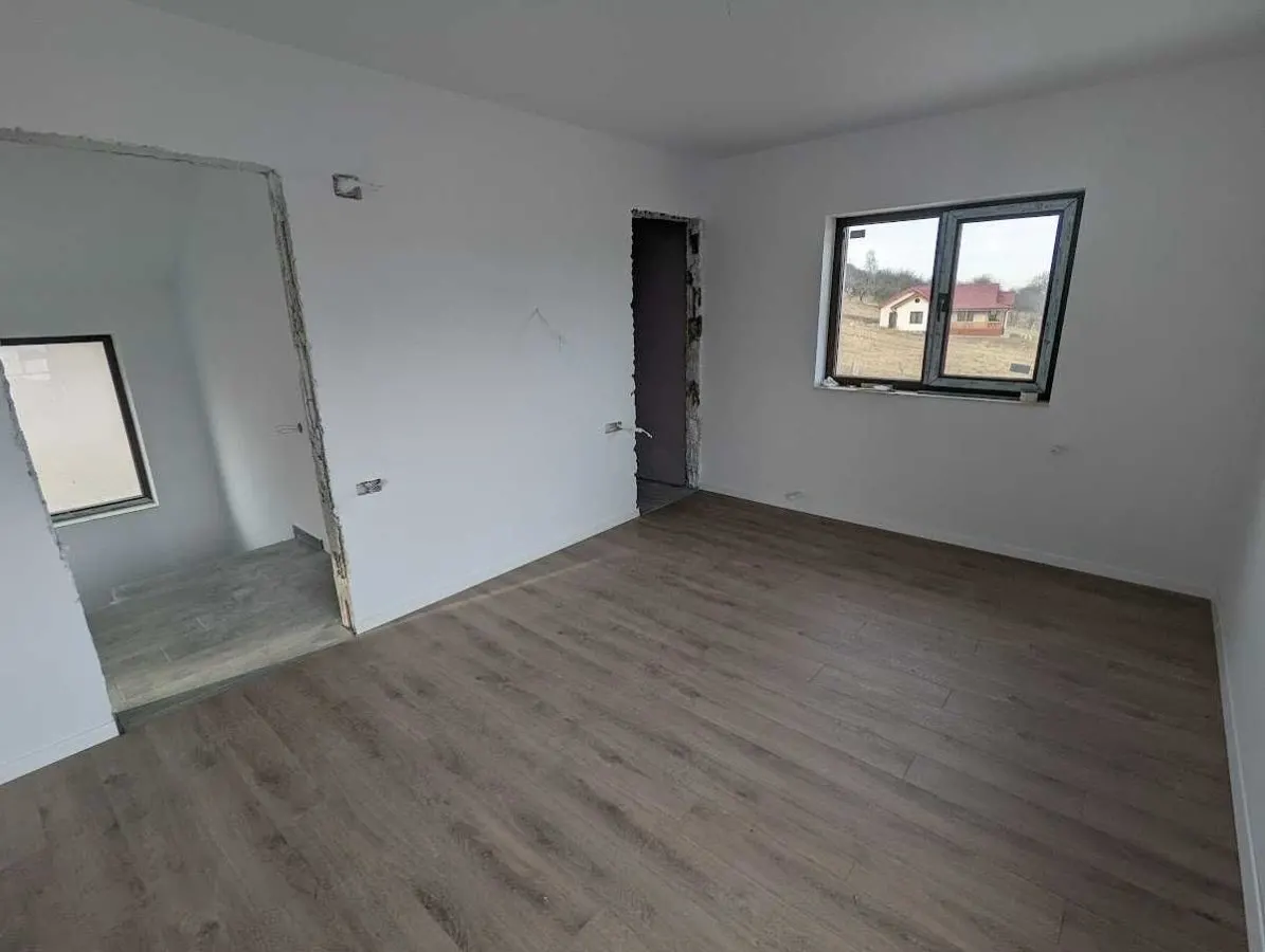 Pensiune si/ sau rezidential, pe 1.000 mp teren, Bran, Brasov - foto 10