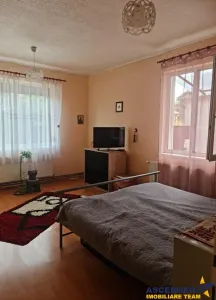 Central, Tarlungeni, Brasov - foto 2