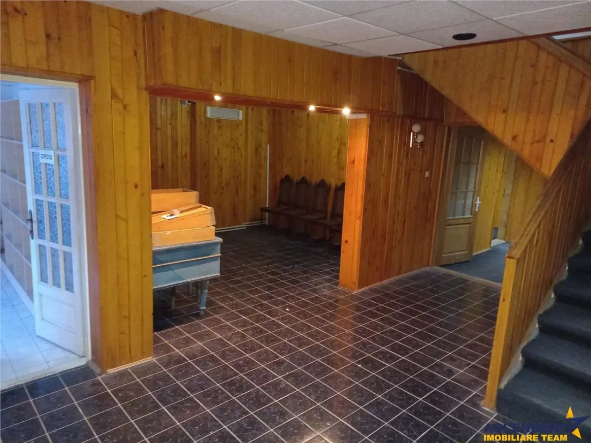 In imendiata vecinatate a Pietei Sfatului si Strazii Republicii, pe 440 mp, Brasov - foto 15