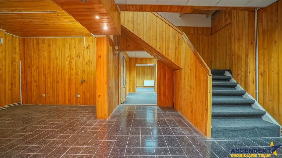 In imendiata vecinatate a Pietei Sfatului si Strazii Republicii, pe 440 mp, Brasov - foto 10