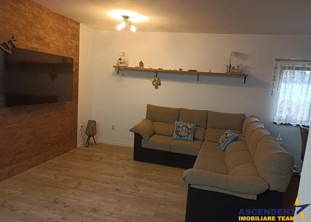 Tarlungeni, pe 400mp teren, - foto 3