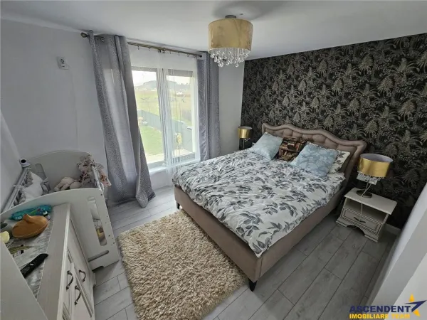 Casă 4 camere Hărman - poza 3
