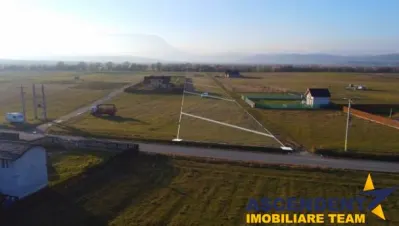 10.000 mp teren, langa case, Rasnov, Panicel, Brasov - foto 2