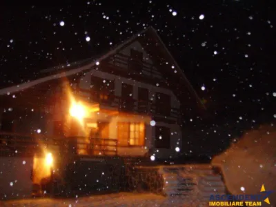 La poalele muntilor Piatra Craiului,pe domeniu de 4.000 mp teren, Brasov - foto 7