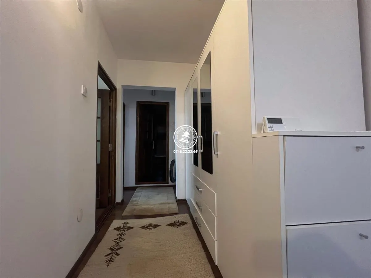 Apartament de vanzare cu 3 camere in Nicolina - foto 13