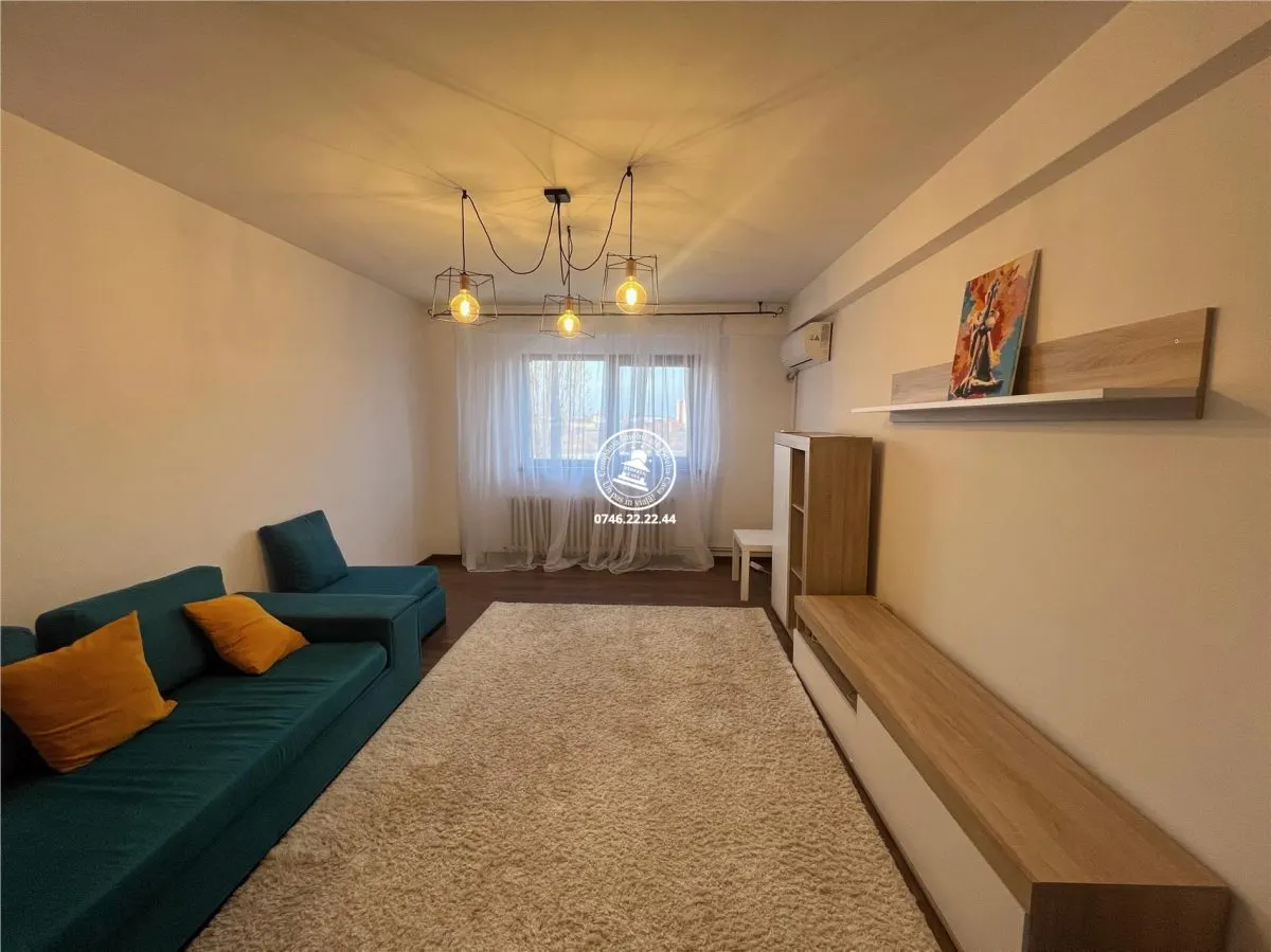 Apartament de vanzare cu 3 camere in Nicolina - foto 4