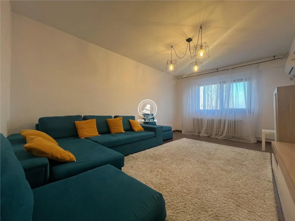 Apartament de vanzare cu 3 camere in Nicolina - foto 6