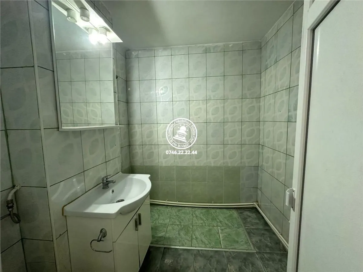 Apartament 4 camere de inchiriat Alexandru cel Bun - foto 7