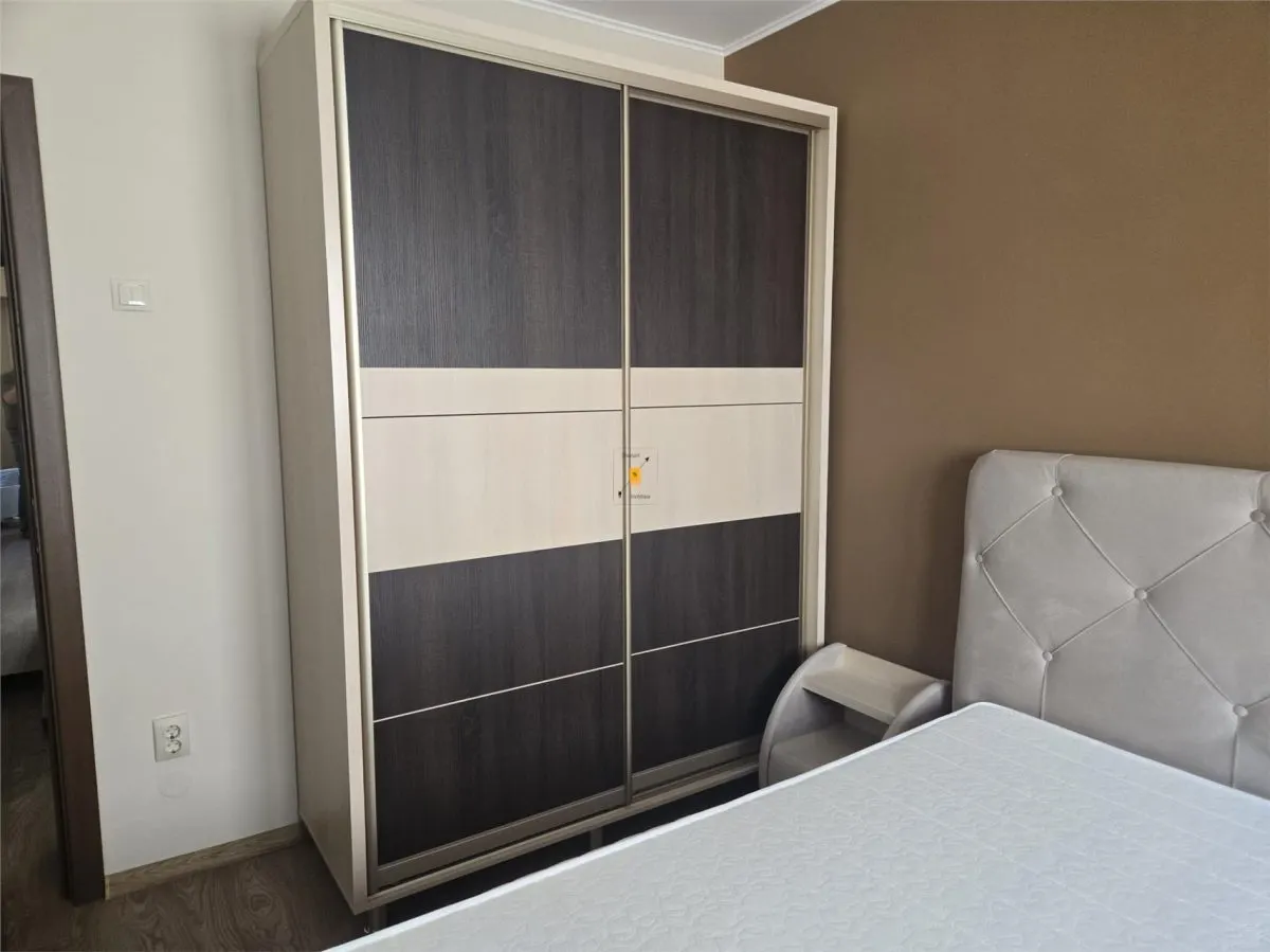 Inchiriere apartament  2 camere zona ultracentrala - foto 4