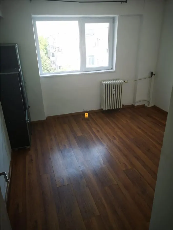 Apartament 2 camere zona  9 Mai - foto 2