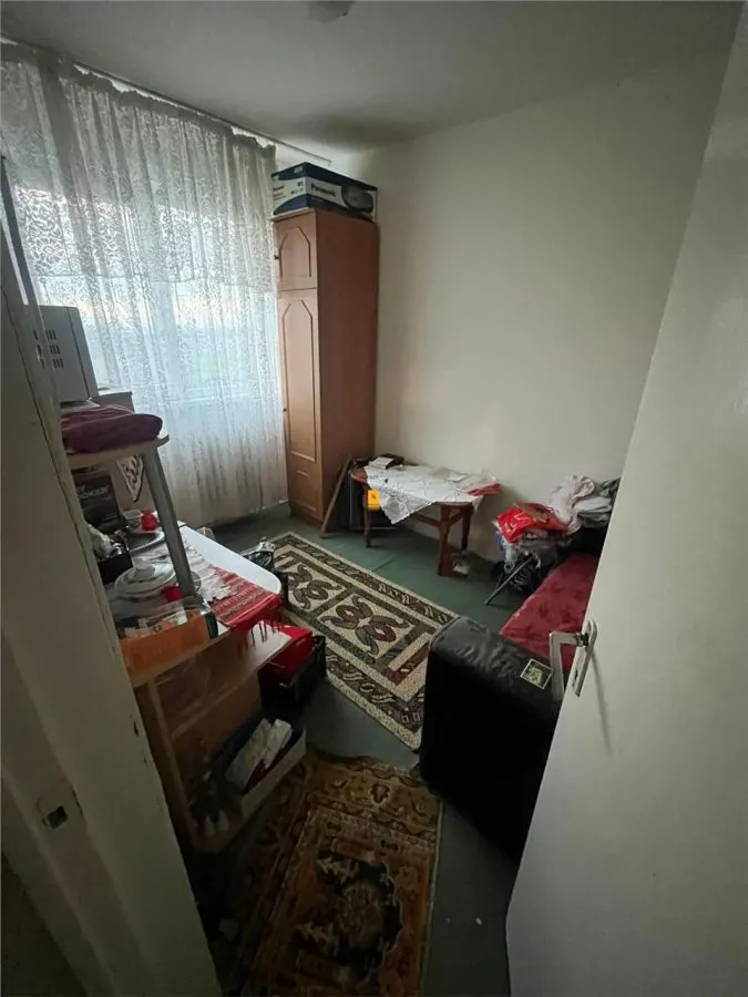 Apartament 3  camere zona Vest - foto 2