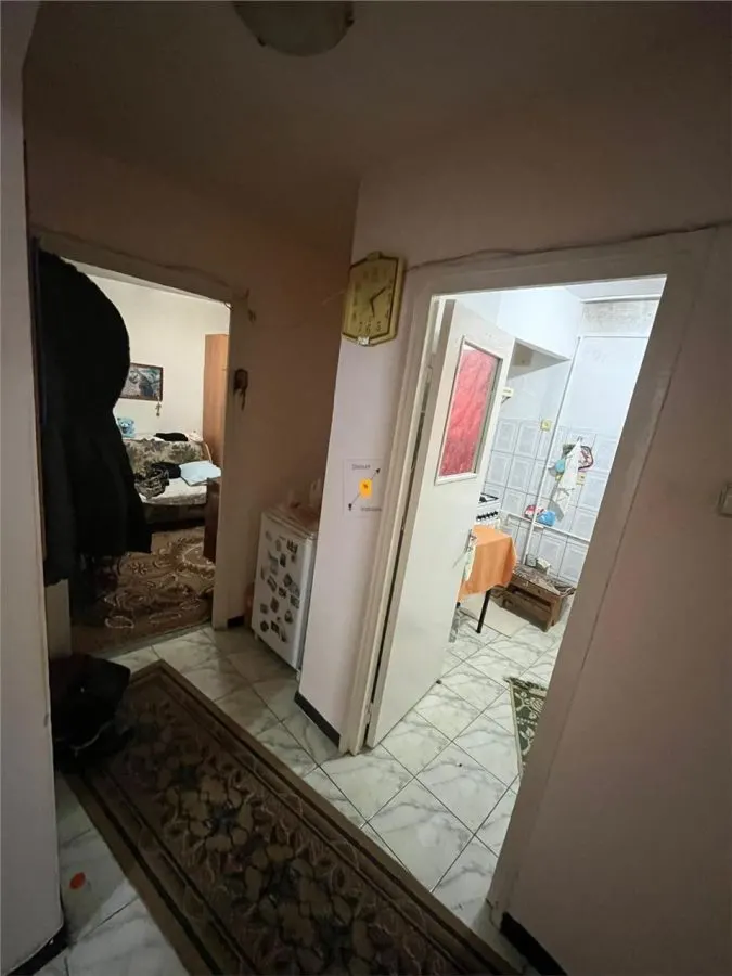 Apartament 3  camere zona Vest - foto 4