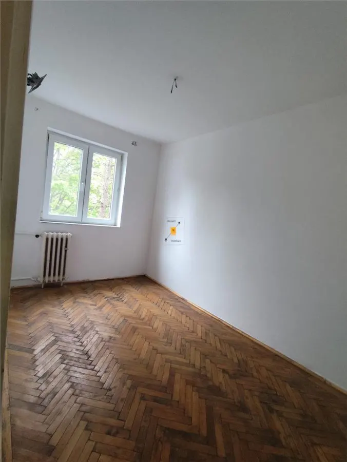 Apartament 3 camere zona Baraolt - foto 6