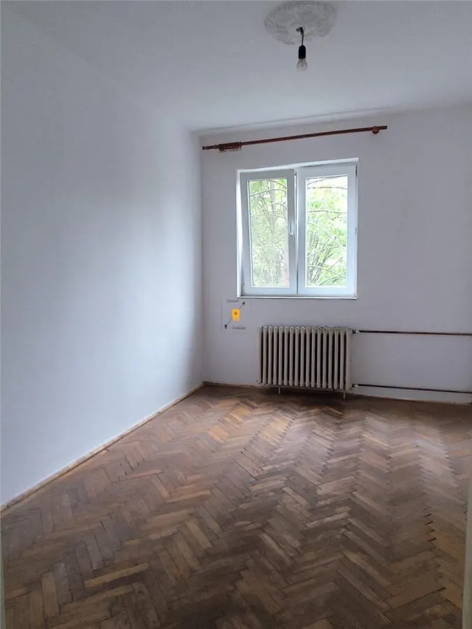 Apartament 3 camere zona Baraolt - foto 8