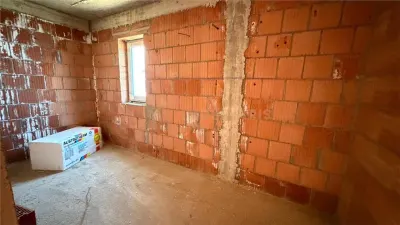 Case de vanzare, zona Branduselor - foto 16