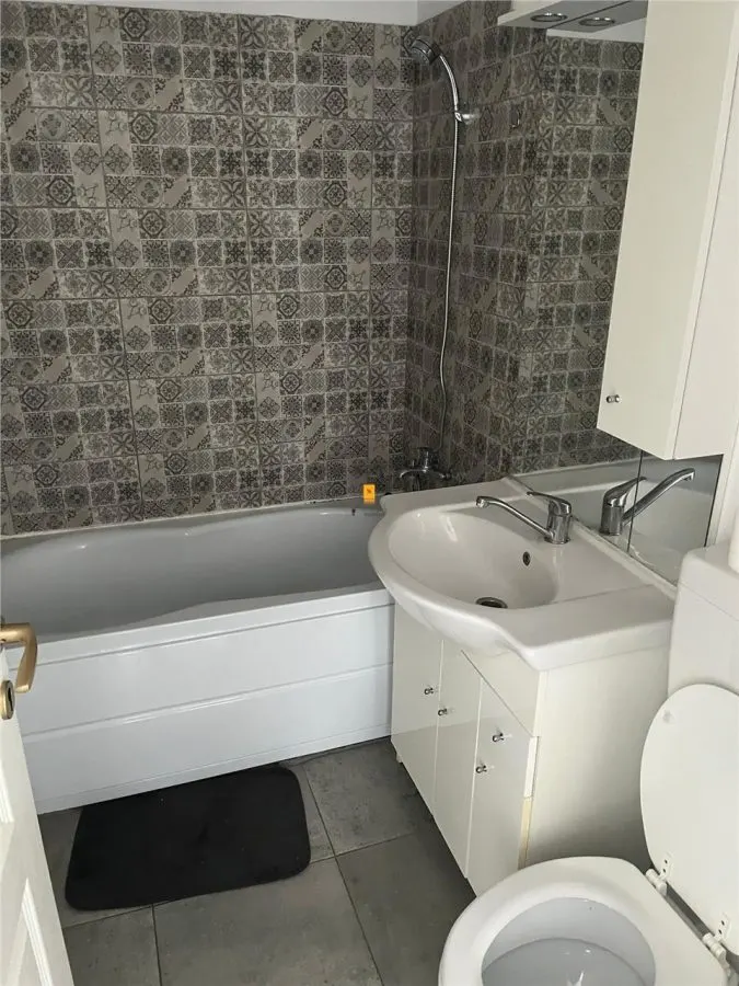 Apartament 2 camere zona Nord - foto 11