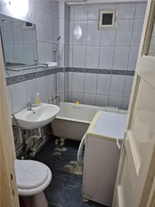 Apartament 3 camere zona Mall Mercur - foto 7