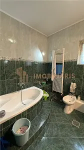 Casa individuala cu etaj zona Sanatatii - foto 16