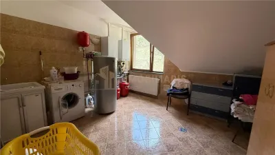 Casa individuala cu etaj zona Sanatatii - foto 20