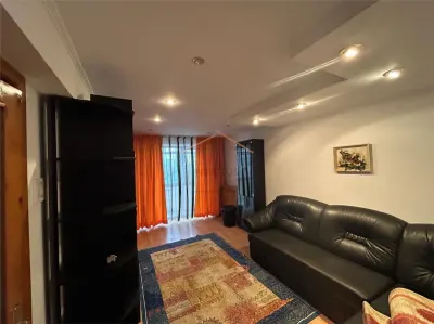 Apartament 3 camere de închiriat - Focsani