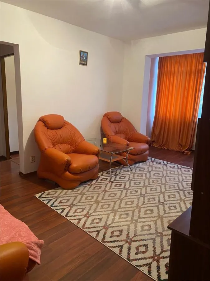 Apartament 3 camere zona Mihai Bravu - foto 1