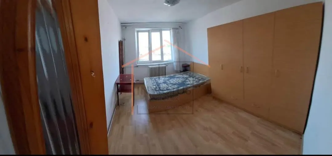 Garsoniera - foto 1