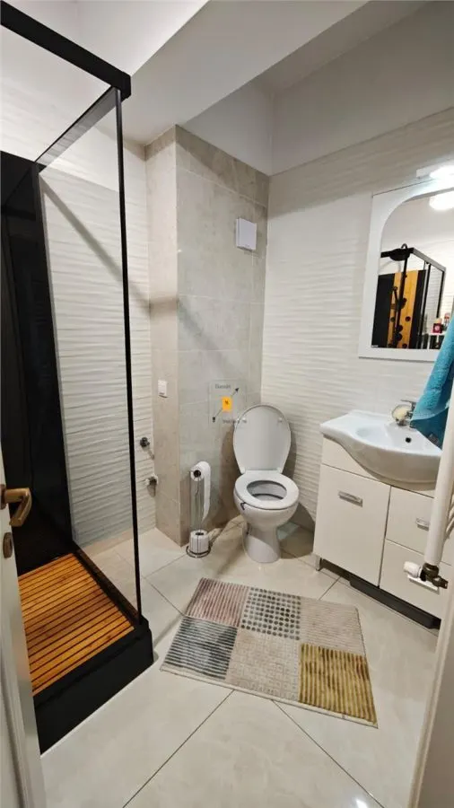 Apartament 3 camere 2 bai zona 9 mai - foto 7