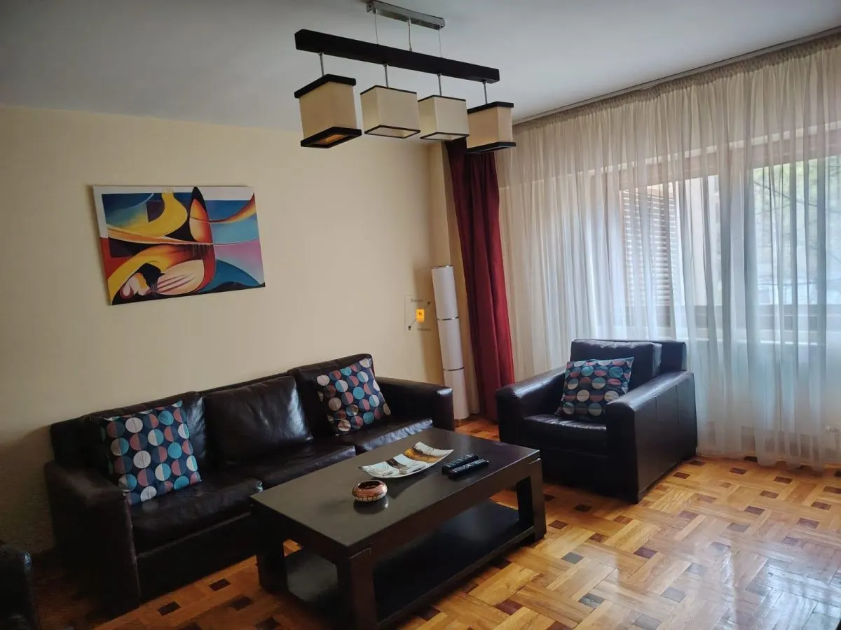 Apartament 3 camere/2 bai zona Ultracentrala - foto 1