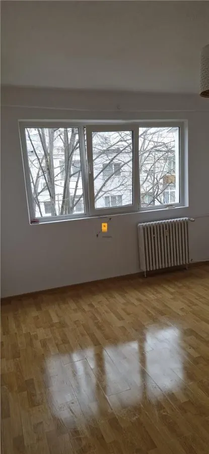 Apartament 2 camere zona Malu Rosu - foto 6