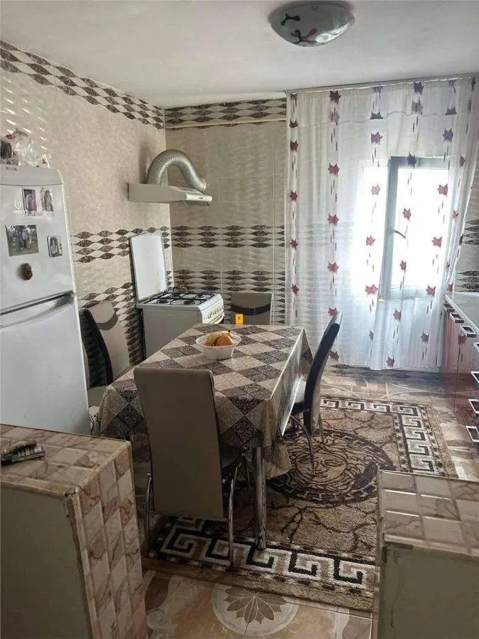 Apartament 2 camere zona Malu Rosu - foto 4