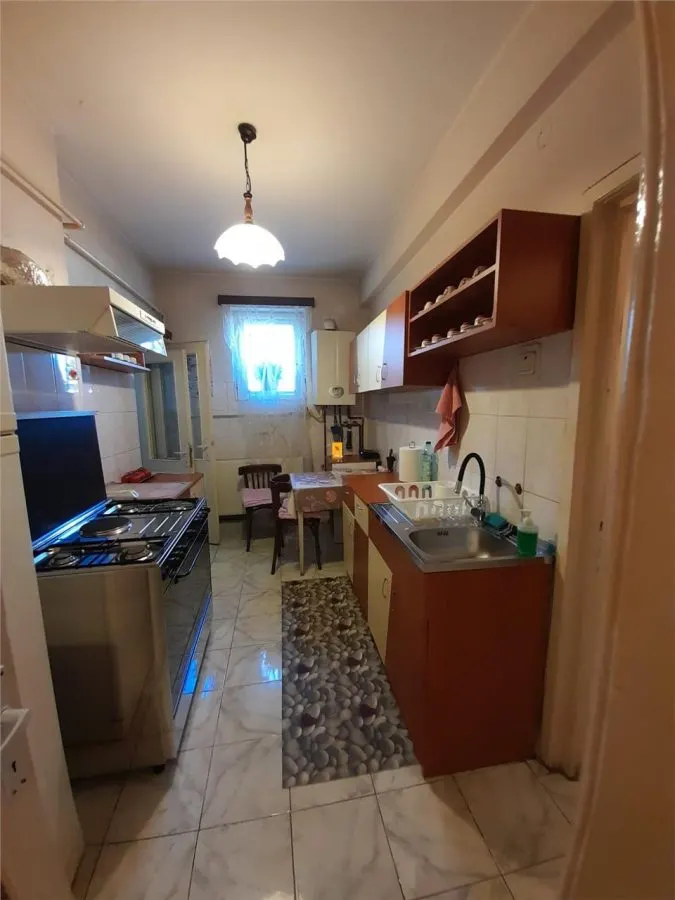 Apartament in vila zona centrala - foto 5