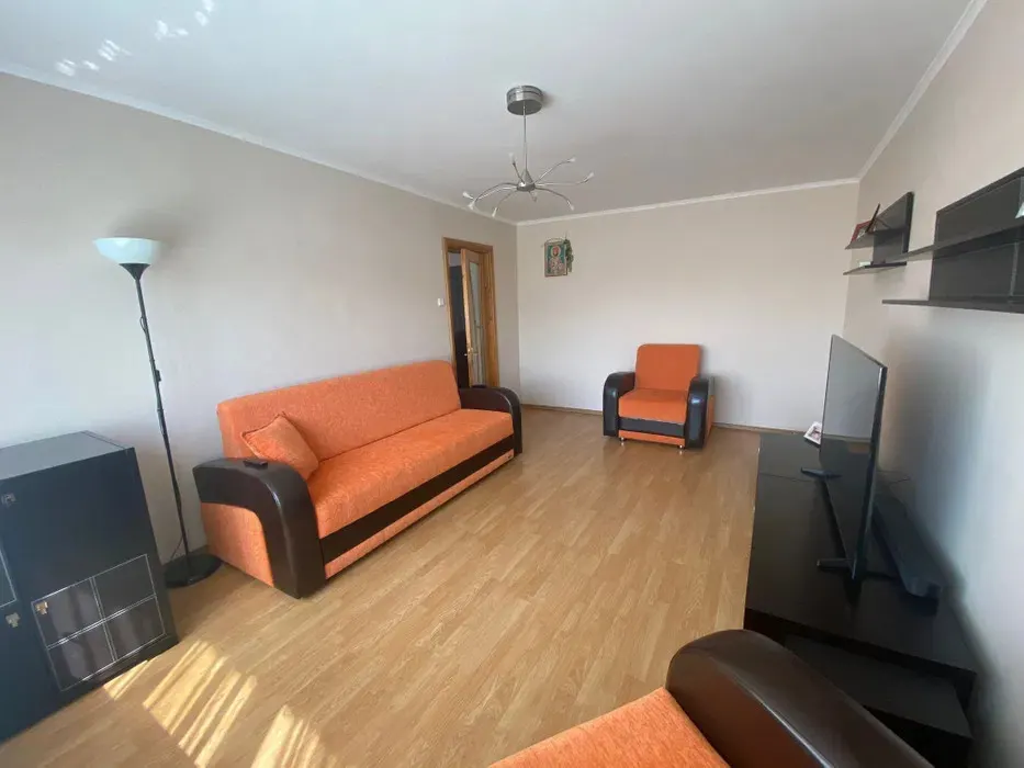 DOI STEJARI / APARTAMENT 3 CAMERE / CENTRALA / BALCON - foto 5